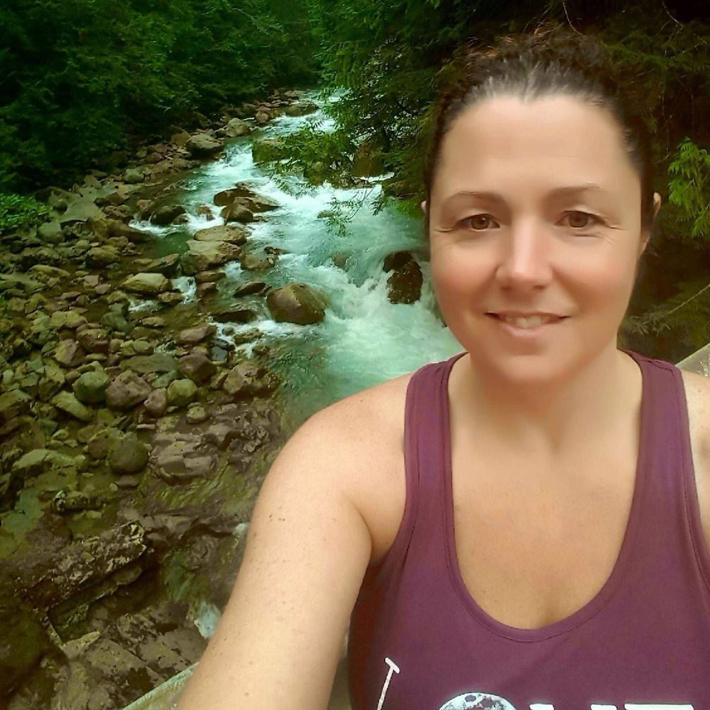 Meet your Posher, Raye lynn